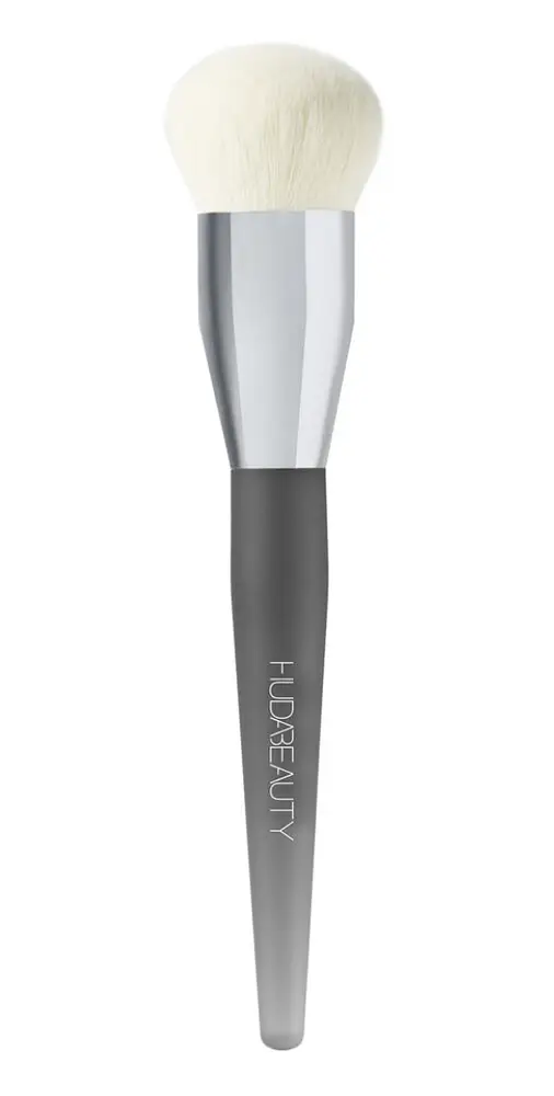 Huda Beauty Easy Blur Base Brush Full Size